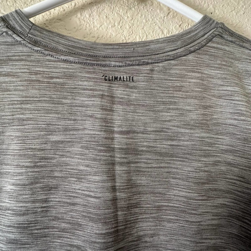 Adidas Gray Climatite Performance Activewear Shirt Youth Size Small (8) - Picture 4 of 10